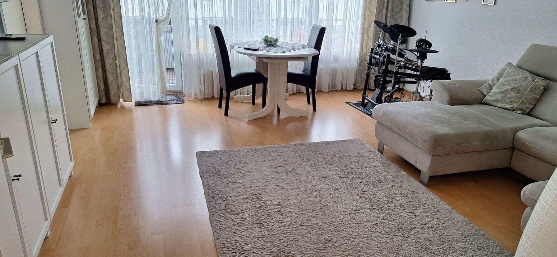 Prodej bytu 3+1 74 m², Elchingerstraße 13, Nersingen, Bavorsko Prodej bytu 3+1 74 m², Elchingerstraße 13, Nersingen, Bavorsko
