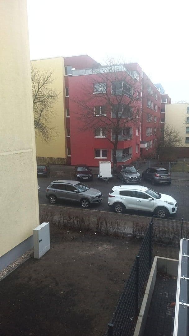 Prodej bytu 2+1 60 m², Kienheideweg 11, Berlin, Berlín Prodej bytu 2+1 60 m², Kienheideweg 11, Berlin, Berlín