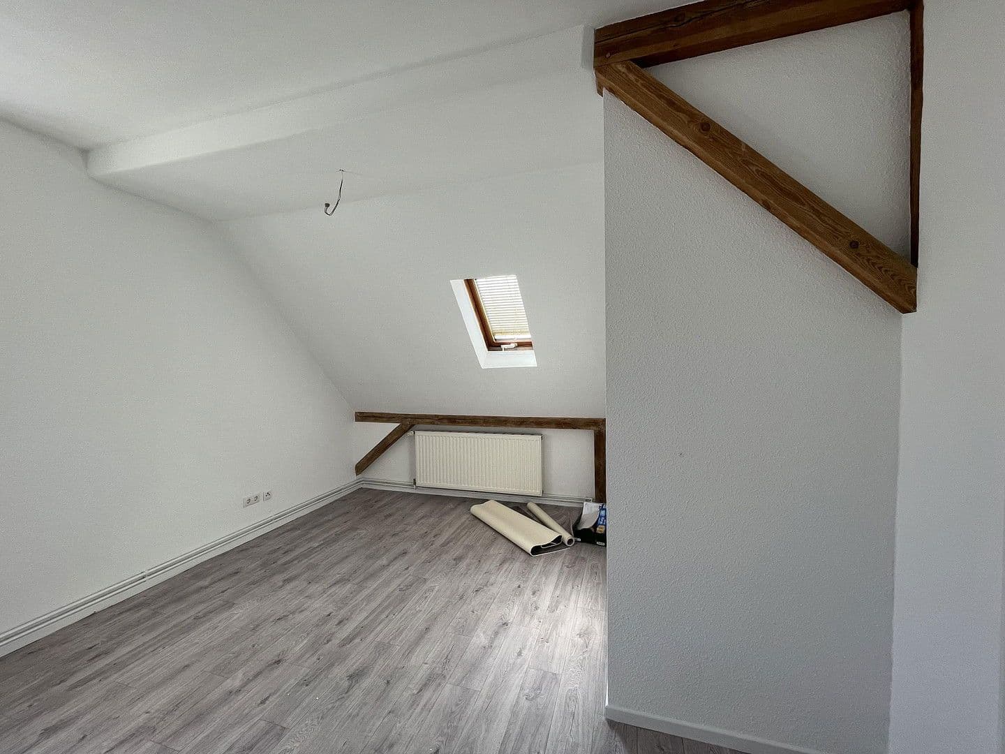 Pronájem bytu 3+1 72 m², Otto-Nuschke-Straße 11, Rüdersdorf bei Berlin, Braniborsko Pronájem bytu 3+1 72 m², Otto-Nuschke-Straße 11, Rüdersdorf bei Berlin, Braniborsko