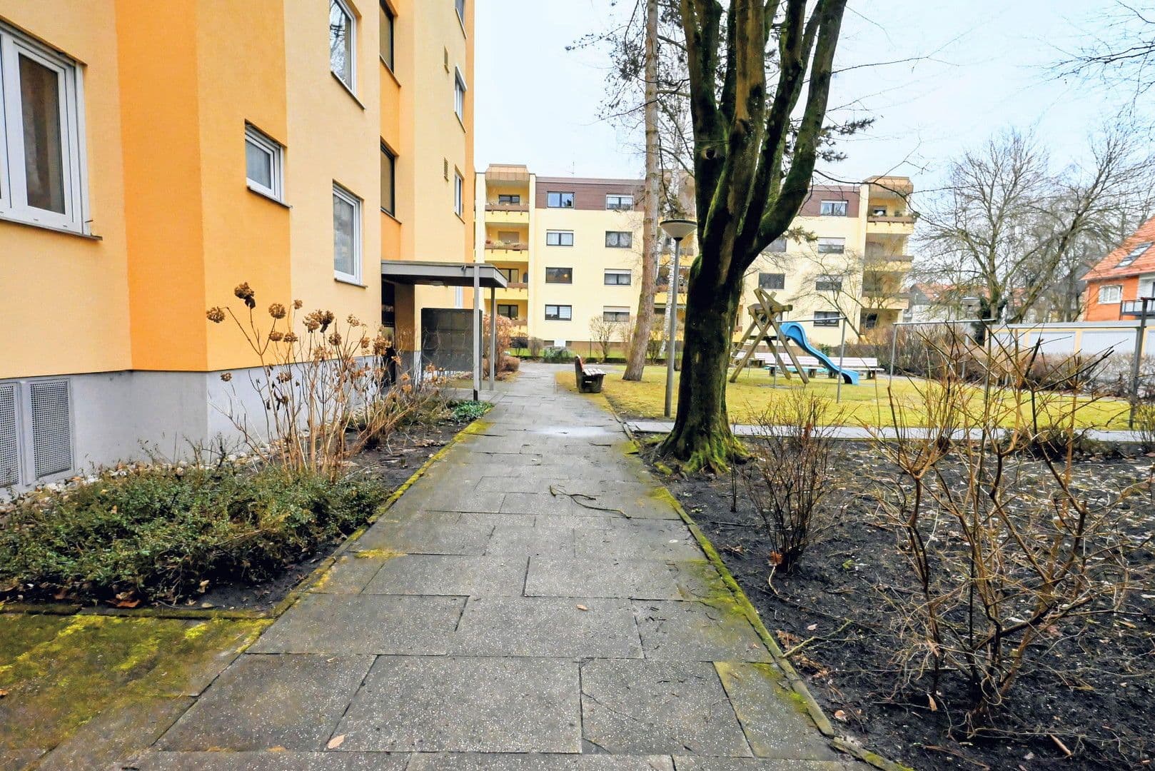 Prodej bytu 3+1 80 m², Neunkirchener Strasse 34, Nürnberg, Bavorsko Prodej bytu 3+1 80 m², Neunkirchener Strasse 34, Nürnberg, Bavorsko
