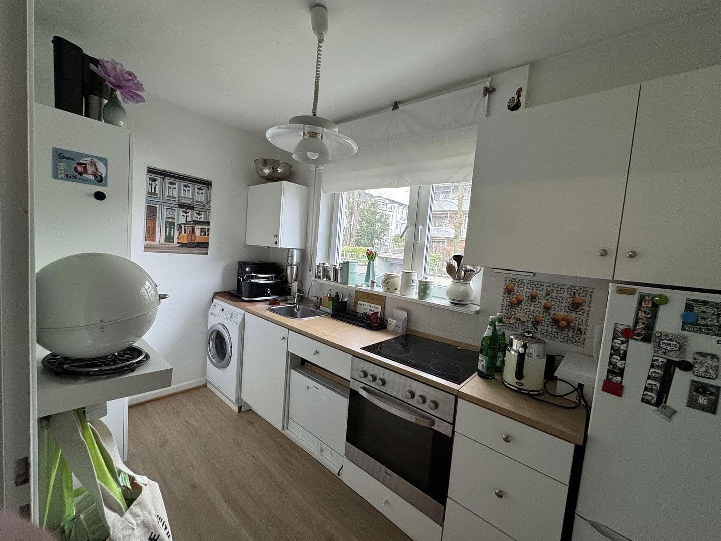 Pronájem bytu 2+1 60 m², Humboldstraße 27, Wiesbaden, Hessen Pronájem bytu 2+1 60 m², Humboldstraße 27, Wiesbaden, Hessen