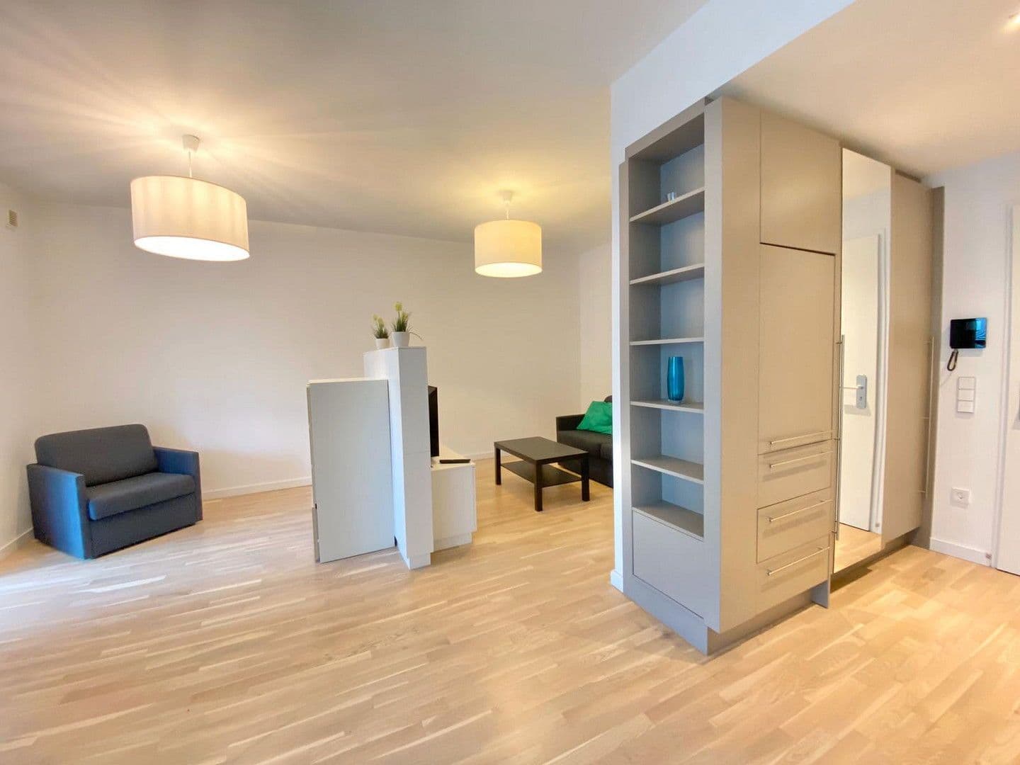 Pronájem bytu 2+1 63 m², Vogelweidestr. 5, München, Bavorsko Pronájem bytu 2+1 63 m², Vogelweidestr. 5, München, Bavorsko