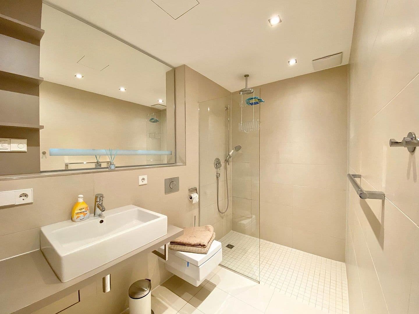 Pronájem bytu 2+1 63 m², Vogelweidestr. 5, München, Bavorsko Pronájem bytu 2+1 63 m², Vogelweidestr. 5, München, Bavorsko