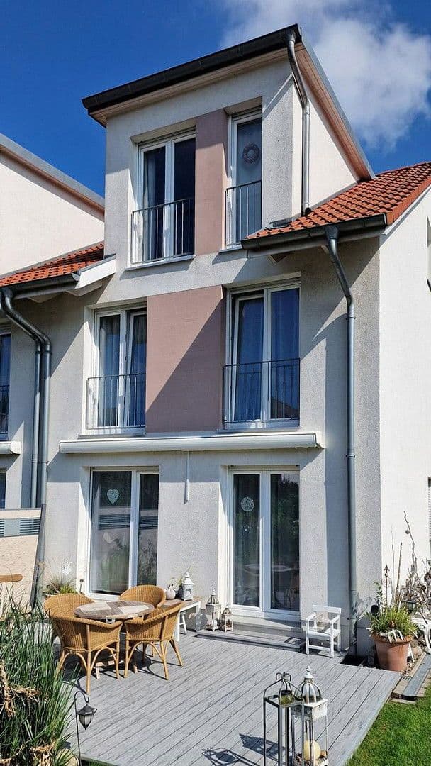 Prodej domu 126 m², pozemek 250 m², Hamburg, Hamburg Prodej domu 126 m², pozemek 250 m², Hamburg, Hamburg