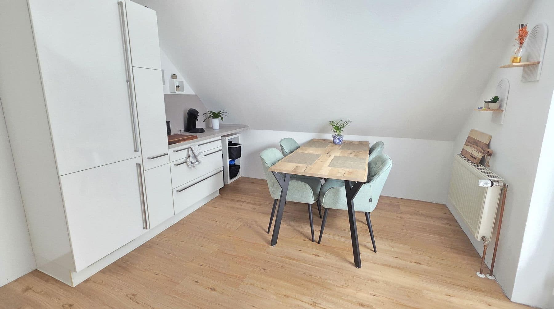 Prodej domu 174 m², pozemek 1.250 m², Achim, Dolní Sasko Prodej domu 174 m², pozemek 1.250 m², Achim, Dolní Sasko