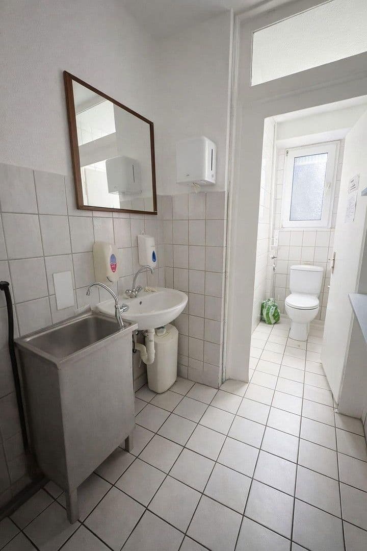 Pronájem nebytového prostoru 103 m², Uellendahler Straße 332, Wuppertal, Severní Porýní-Vestfálsko Pronájem nebytového prostoru 103 m², Uellendahler Straße 332, Wuppertal, Severní Porýní-Vestfálsko