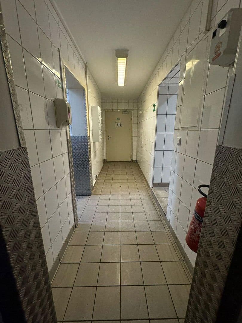 Pronájem nebytového prostoru 103 m², Uellendahler Straße 332, Wuppertal, Severní Porýní-Vestfálsko Pronájem nebytového prostoru 103 m², Uellendahler Straße 332, Wuppertal, Severní Porýní-Vestfálsko