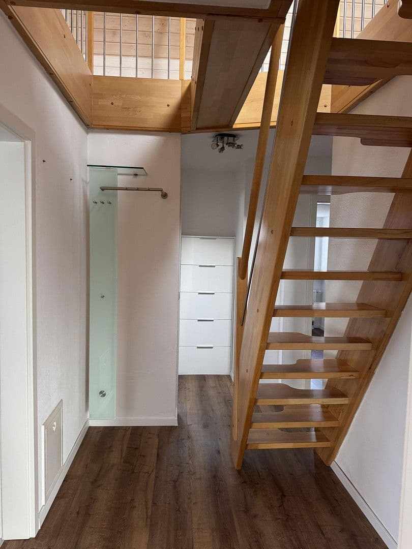 Prodej bytu 3+1 74 m², Kissing, Bavorsko Prodej bytu 3+1 74 m², Kissing, Bavorsko