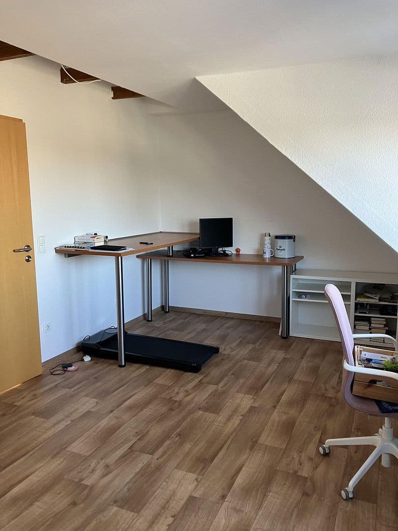 Pronájem bytu 4+1 65 m², Suebenstr. 19, Dortmund, Severní Porýní-Vestfálsko Pronájem bytu 4+1 65 m², Suebenstr. 19, Dortmund, Severní Porýní-Vestfálsko