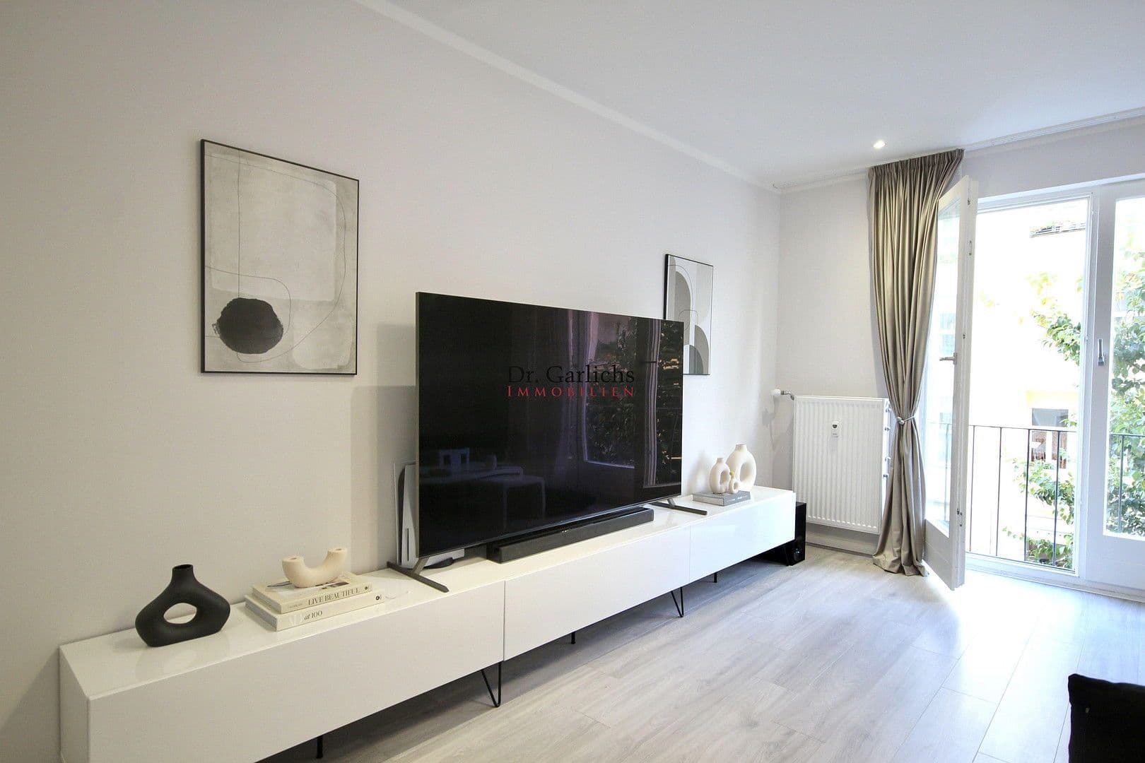 Pronájem bytu 3+1 79 m², Thomasiusstr. 3, Berlin, Berlín Pronájem bytu 3+1 79 m², Thomasiusstr. 3, Berlin, Berlín