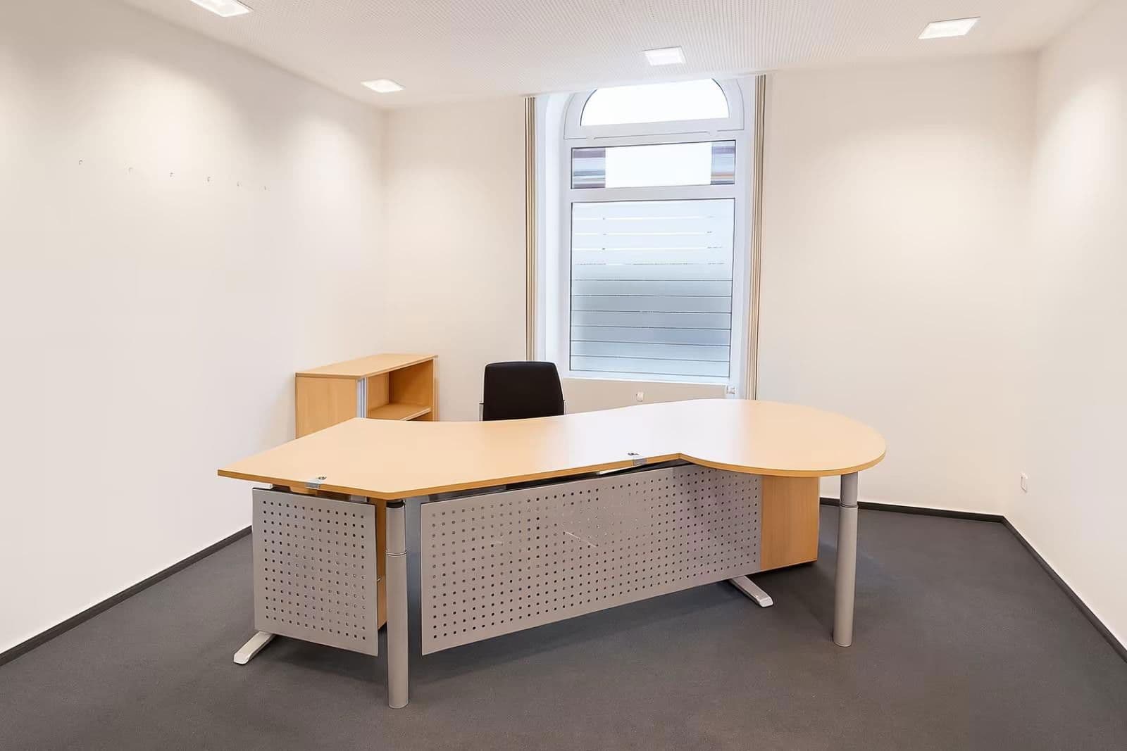 Pronájem kanceláře 236 m², Bremer Str. 12, Oldenburg, Dolní Sasko Pronájem kanceláře 236 m², Bremer Str. 12, Oldenburg, Dolní Sasko