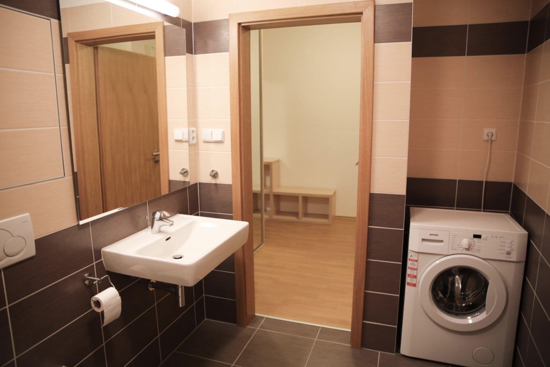 Pronájem bytu 1+kk 45 m², Rostislavovo náměstí, Brno, Jihomoravský kraj Pronájem bytu 1+kk 45 m², Rostislavovo náměstí, Brno, Jihomoravský kraj