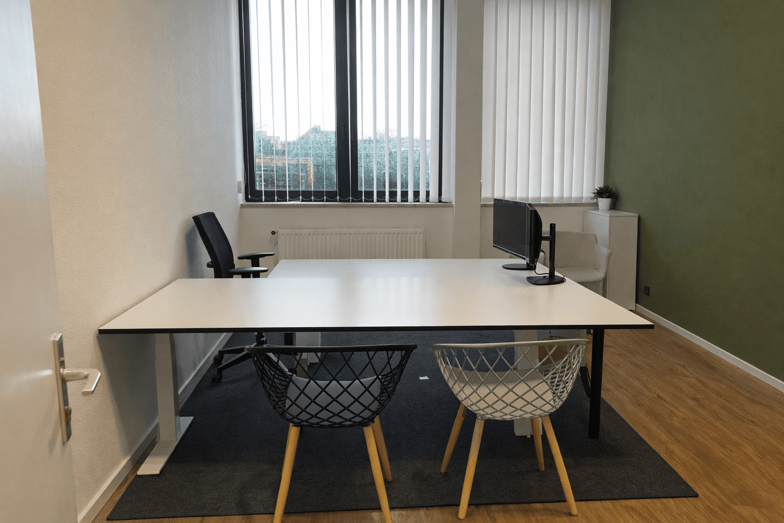 Pronájem nebytového prostoru 7.000 m², Sonnefeld, Bavorsko Pronájem nebytového prostoru 7.000 m², Sonnefeld, Bavorsko