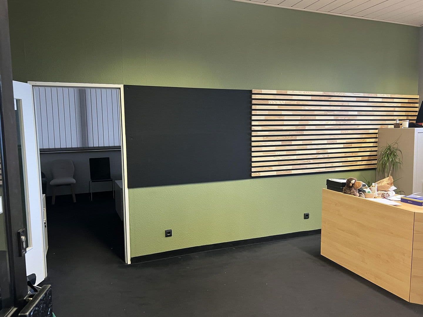 Pronájem nebytového prostoru 7.000 m², Sonnefeld, Bavorsko Pronájem nebytového prostoru 7.000 m², Sonnefeld, Bavorsko