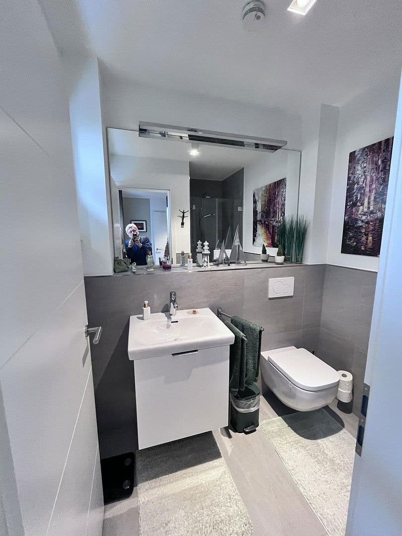 Pronájem domu 128 m², pozemek 295 m², Detmold, Severní Porýní-Vestfálsko Pronájem domu 128 m², pozemek 295 m², Detmold, Severní Porýní-Vestfálsko