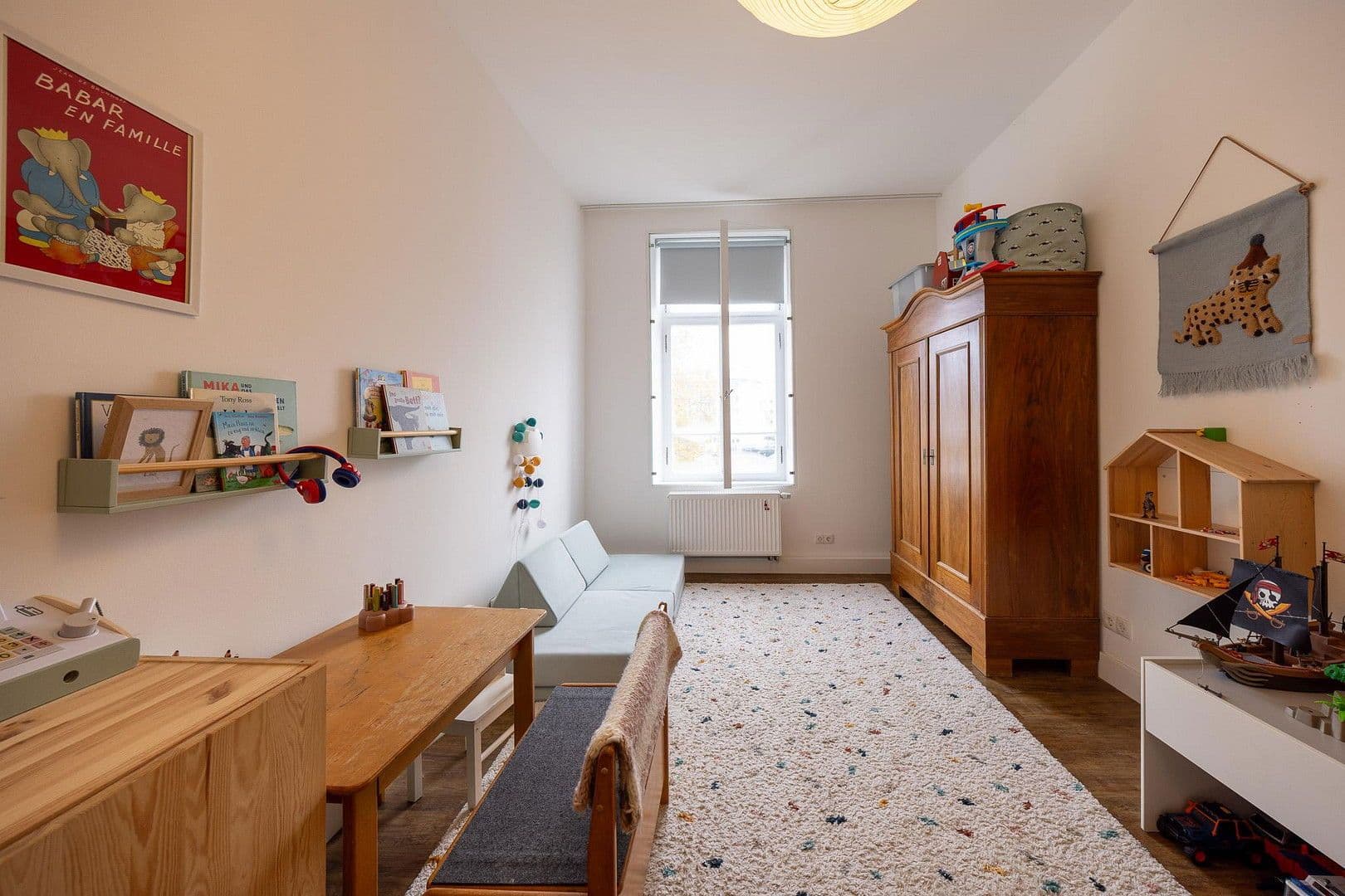 Prodej bytu 4+1 182 m², Neustadt, Porýní-Falc Prodej bytu 4+1 182 m², Neustadt, Porýní-Falc