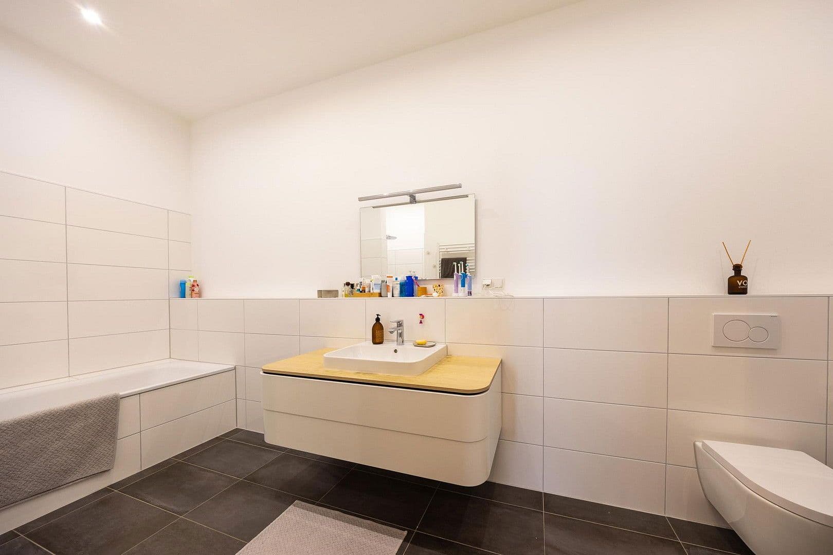 Prodej bytu 4+1 182 m², Neustadt, Porýní-Falc Prodej bytu 4+1 182 m², Neustadt, Porýní-Falc