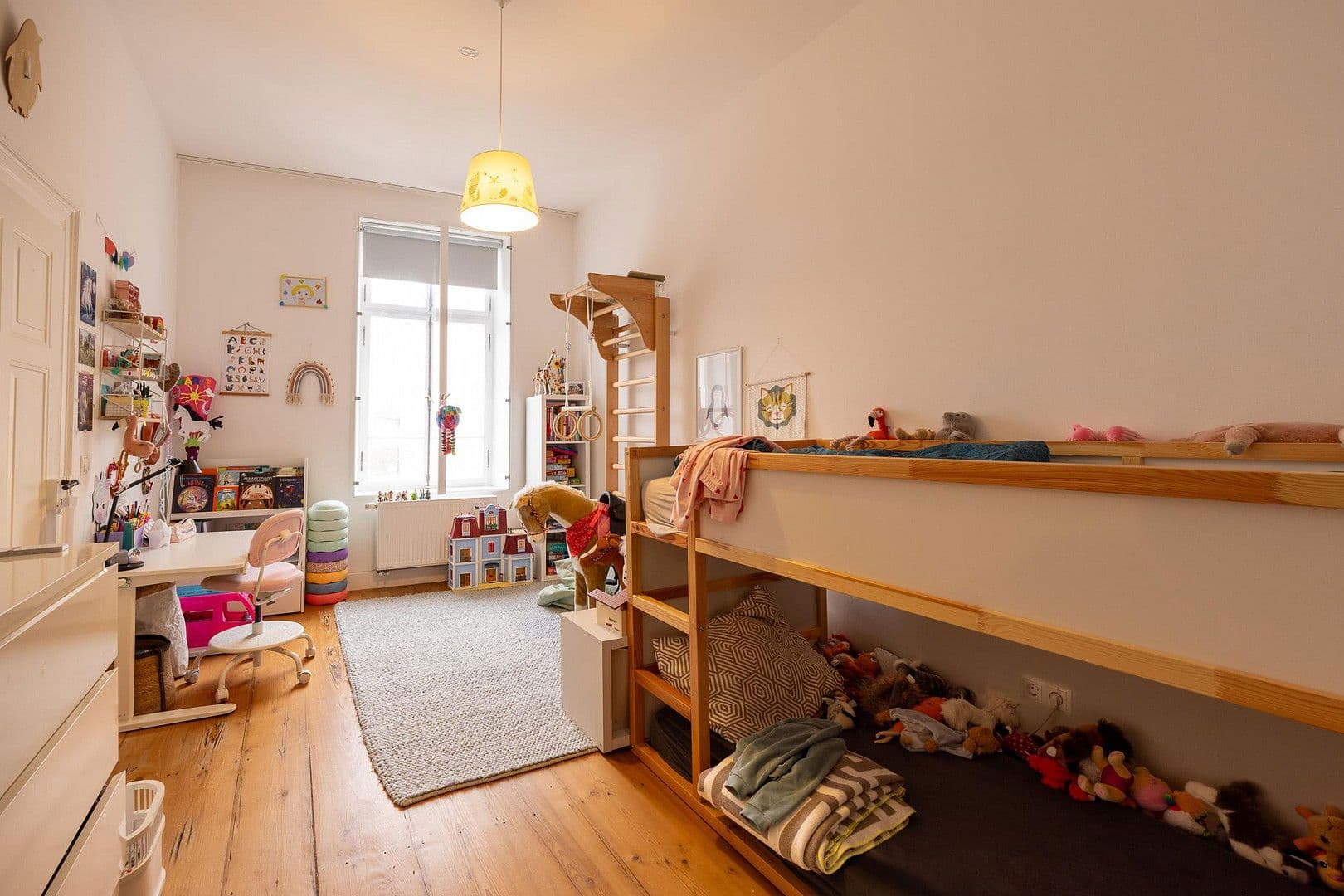 Prodej bytu 4+1 182 m², Neustadt, Porýní-Falc Prodej bytu 4+1 182 m², Neustadt, Porýní-Falc