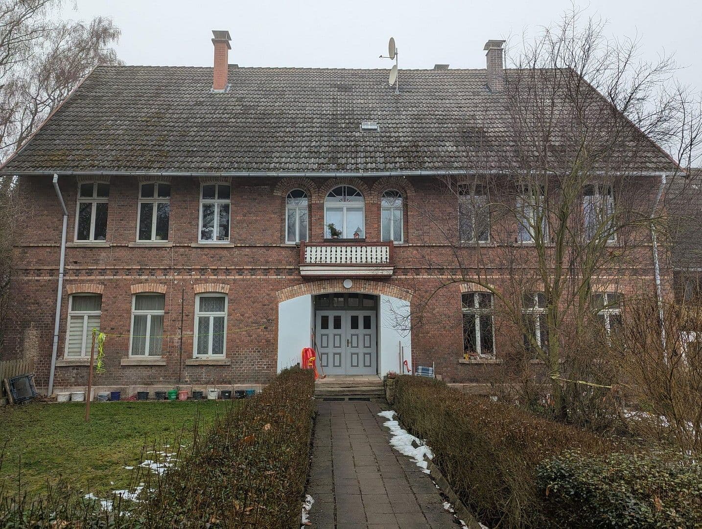 Prodej domu 350 m², pozemek 10.300 m², Lindenplatz 5, Sondershausen, Durynsko Prodej domu 350 m², pozemek 10.300 m², Lindenplatz 5, Sondershausen, Durynsko
