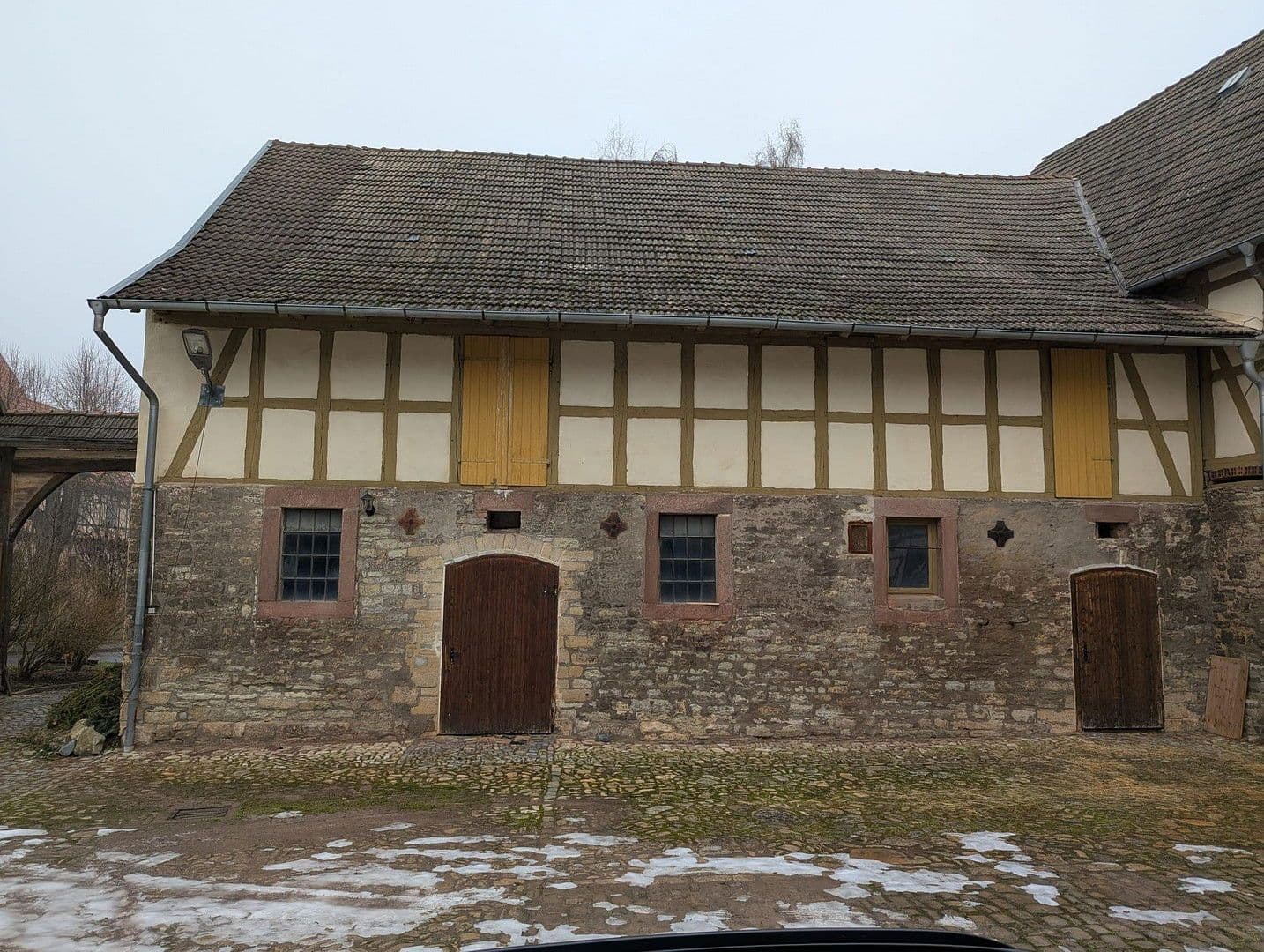 Prodej domu 350 m², pozemek 10.300 m², Lindenplatz 5, Sondershausen, Durynsko Prodej domu 350 m², pozemek 10.300 m², Lindenplatz 5, Sondershausen, Durynsko