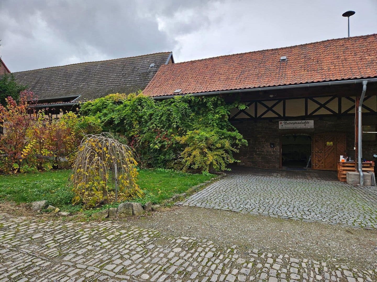 Prodej domu 350 m², pozemek 10.300 m², Lindenplatz 5, Sondershausen, Durynsko Prodej domu 350 m², pozemek 10.300 m², Lindenplatz 5, Sondershausen, Durynsko