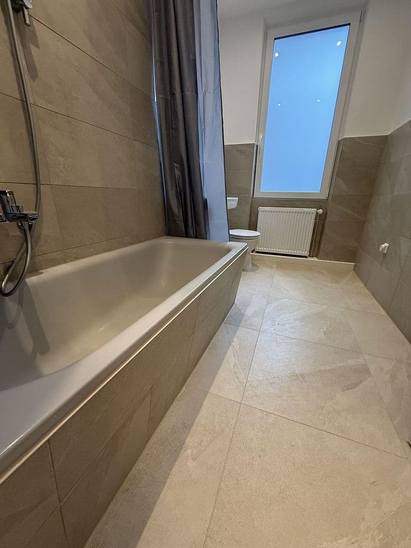 Pronájem bytu 187 m², Pirckheimer Straße 67, Nürnberg, Bavorsko Pronájem bytu 187 m², Pirckheimer Straße 67, Nürnberg, Bavorsko