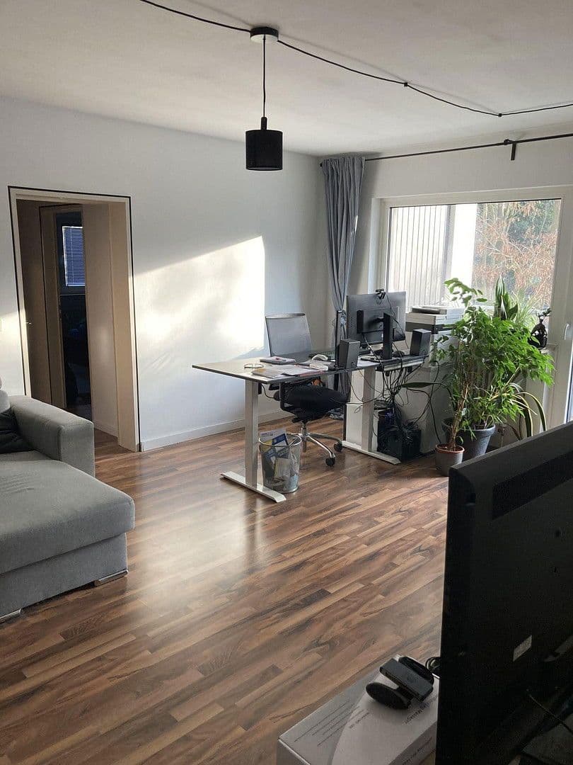Pronájem bytu 3+1 80 m², Nürnberg, Bavorsko Pronájem bytu 3+1 80 m², Nürnberg, Bavorsko