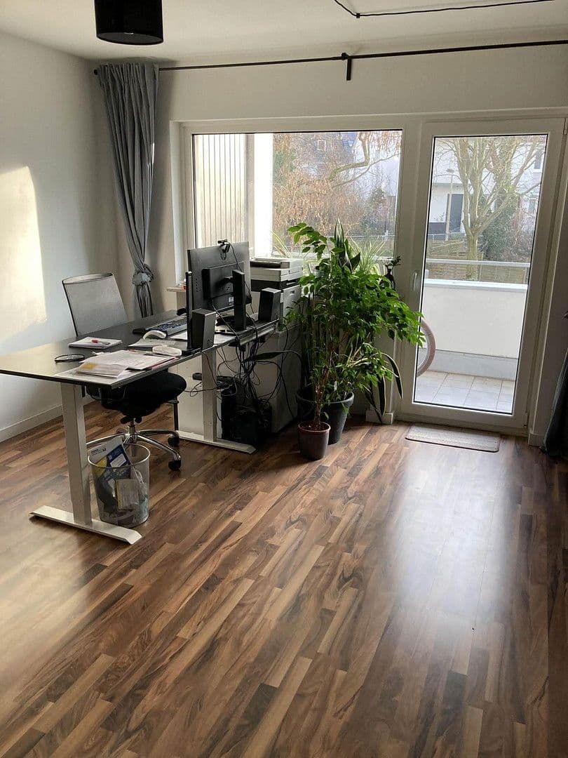 Pronájem bytu 3+1 80 m², Nürnberg, Bavorsko Pronájem bytu 3+1 80 m², Nürnberg, Bavorsko