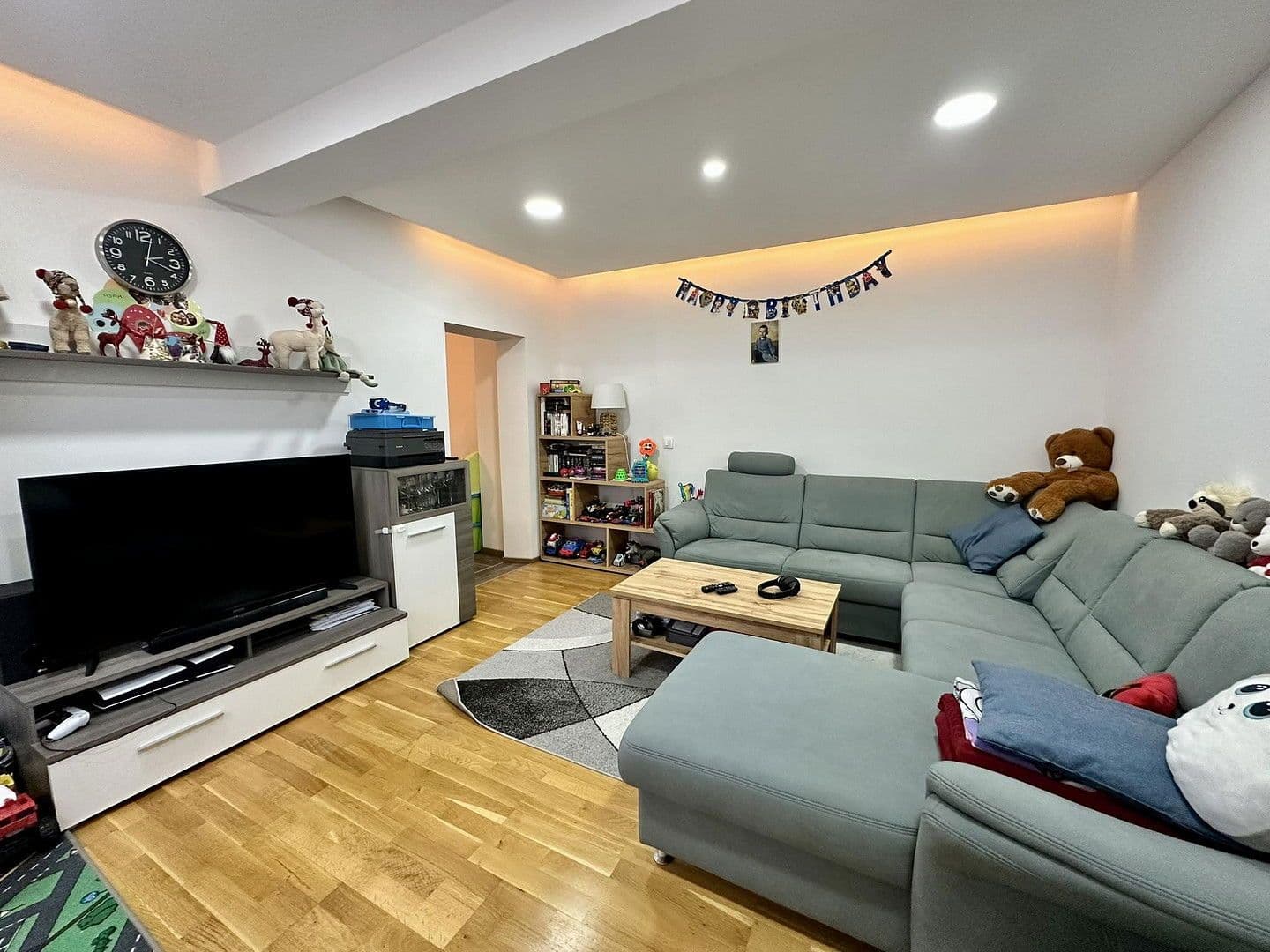 Pronájem bytu 4+1 77 m², Fischeraustraße 61, Graz, Štýrsko Pronájem bytu 4+1 77 m², Fischeraustraße 61, Graz, Štýrsko