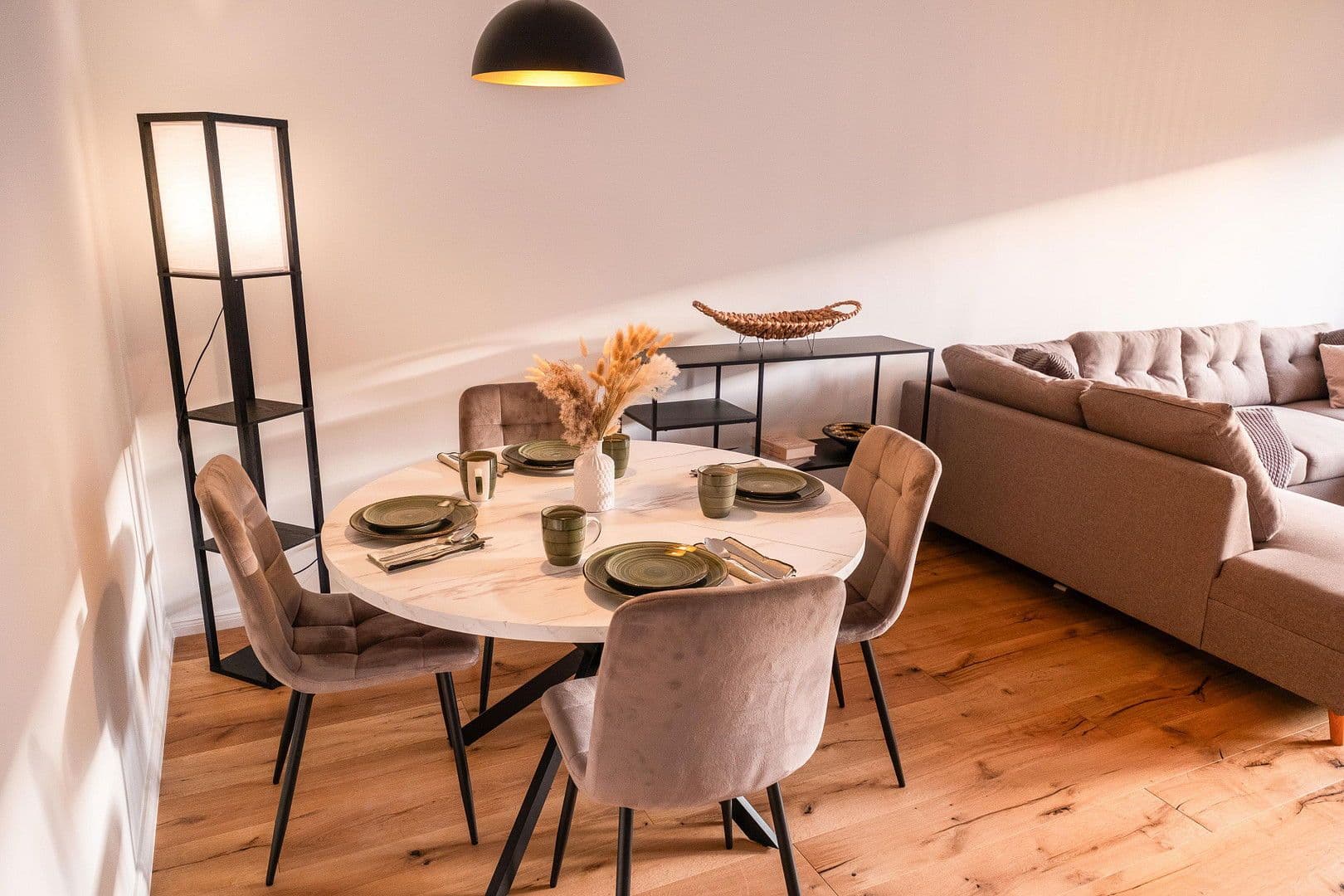 Prodej domu 137 m², pozemek 190 m², Germering, Bavorsko Prodej domu 137 m², pozemek 190 m², Germering, Bavorsko