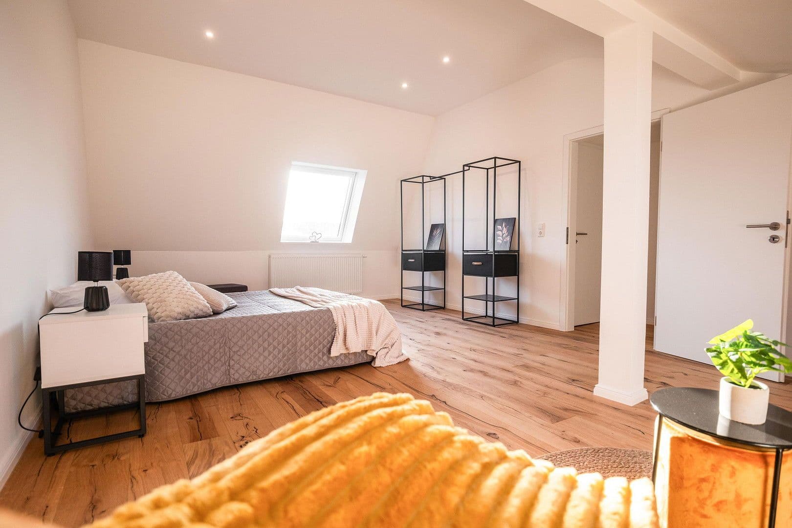 Prodej domu 137 m², pozemek 190 m², Germering, Bavorsko Prodej domu 137 m², pozemek 190 m², Germering, Bavorsko