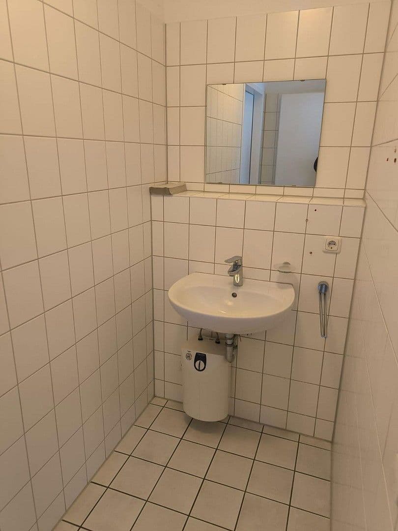 Pronájem kanceláře 101 m², Kölner Platz - Ecke Klevstr., Troisdorf, Severní Porýní-Vestfálsko Pronájem kanceláře 101 m², Kölner Platz - Ecke Klevstr., Troisdorf, Severní Porýní-Vestfálsko