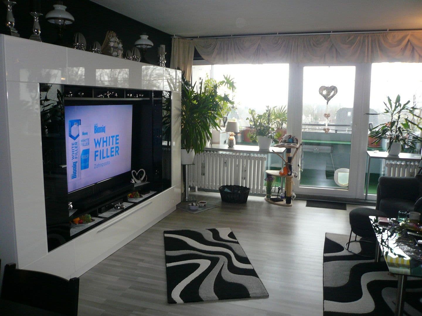 Pronájem bytu 3+1 77 m², Hauptstraße 284a, Heiligenhaus, Severní Porýní-Vestfálsko Pronájem bytu 3+1 77 m², Hauptstraße 284a, Heiligenhaus, Severní Porýní-Vestfálsko