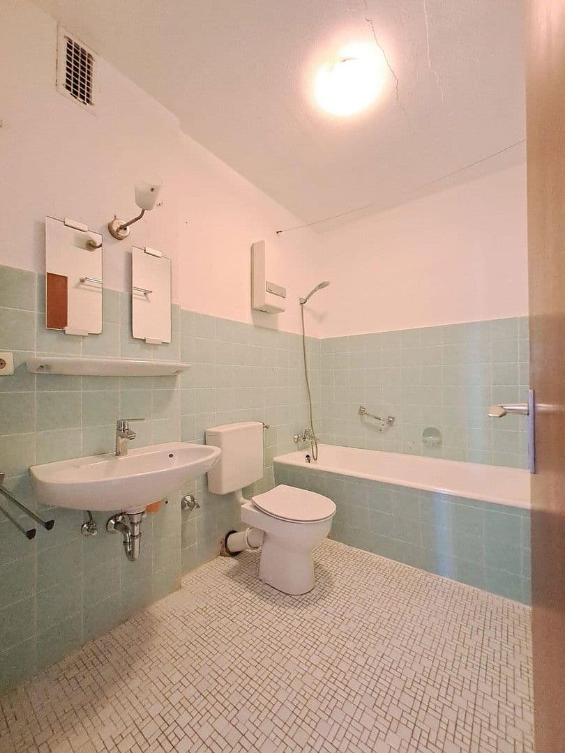 Prodej bytu 3+1 69 m², Im Lichtenfelde 72, Paderborn, Severní Porýní-Vestfálsko Prodej bytu 3+1 69 m², Im Lichtenfelde 72, Paderborn, Severní Porýní-Vestfálsko