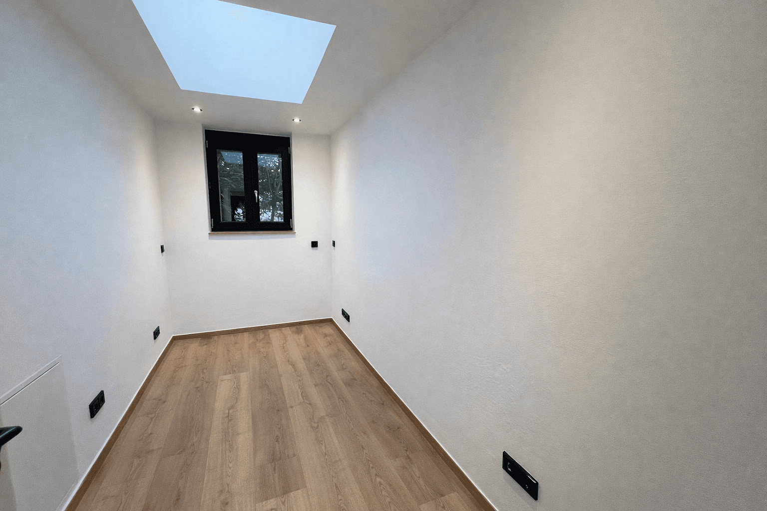 Pronájem domu 132 m², pozemek 219 m², Neu-Ulm, Bavorsko Pronájem domu 132 m², pozemek 219 m², Neu-Ulm, Bavorsko