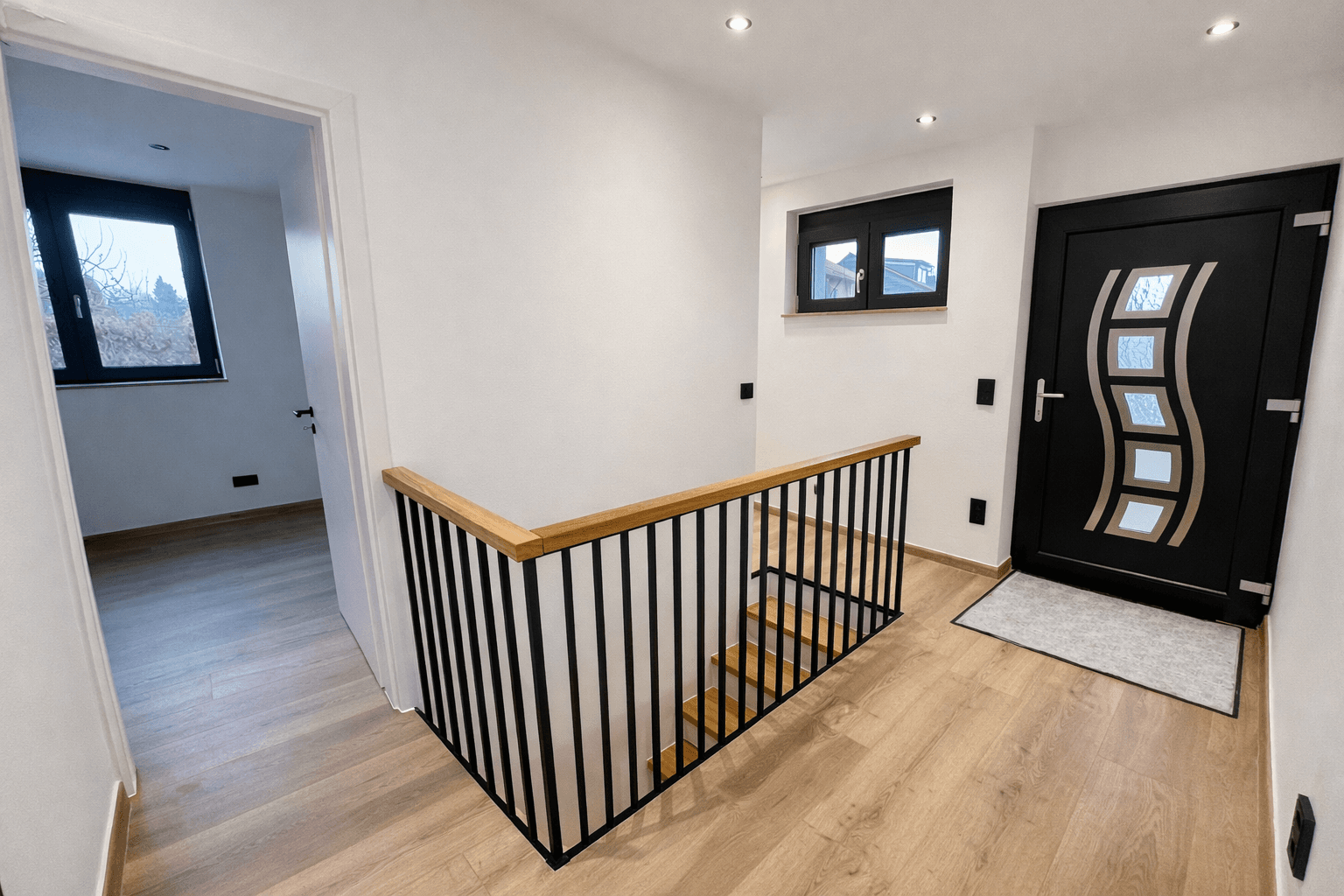 Pronájem domu 132 m², pozemek 219 m², Neu-Ulm, Bavorsko Pronájem domu 132 m², pozemek 219 m², Neu-Ulm, Bavorsko