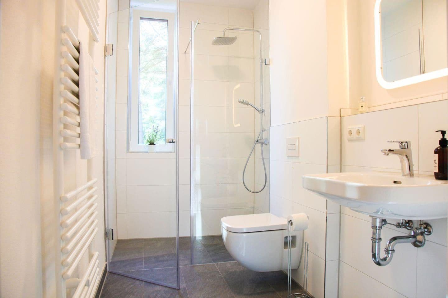 Prodej domu 127 m², pozemek 621 m², Nauteweg 4, Loddin, Mecklenburg-Vorpommern Prodej domu 127 m², pozemek 621 m², Nauteweg 4, Loddin, Mecklenburg-Vorpommern