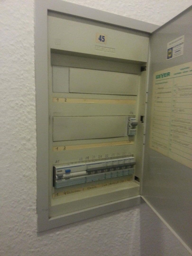 Pronájem bytu 3+1 92 m², Nürnberg, Bavorsko Pronájem bytu 3+1 92 m², Nürnberg, Bavorsko