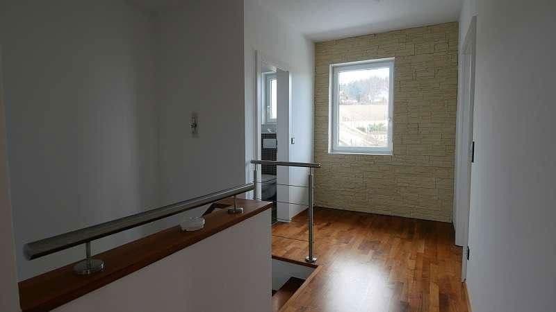 Pronájem bytu 3+1 109 m², Birkenweg 3, Moosburg, Korutany Pronájem bytu 3+1 109 m², Birkenweg 3, Moosburg, Korutany