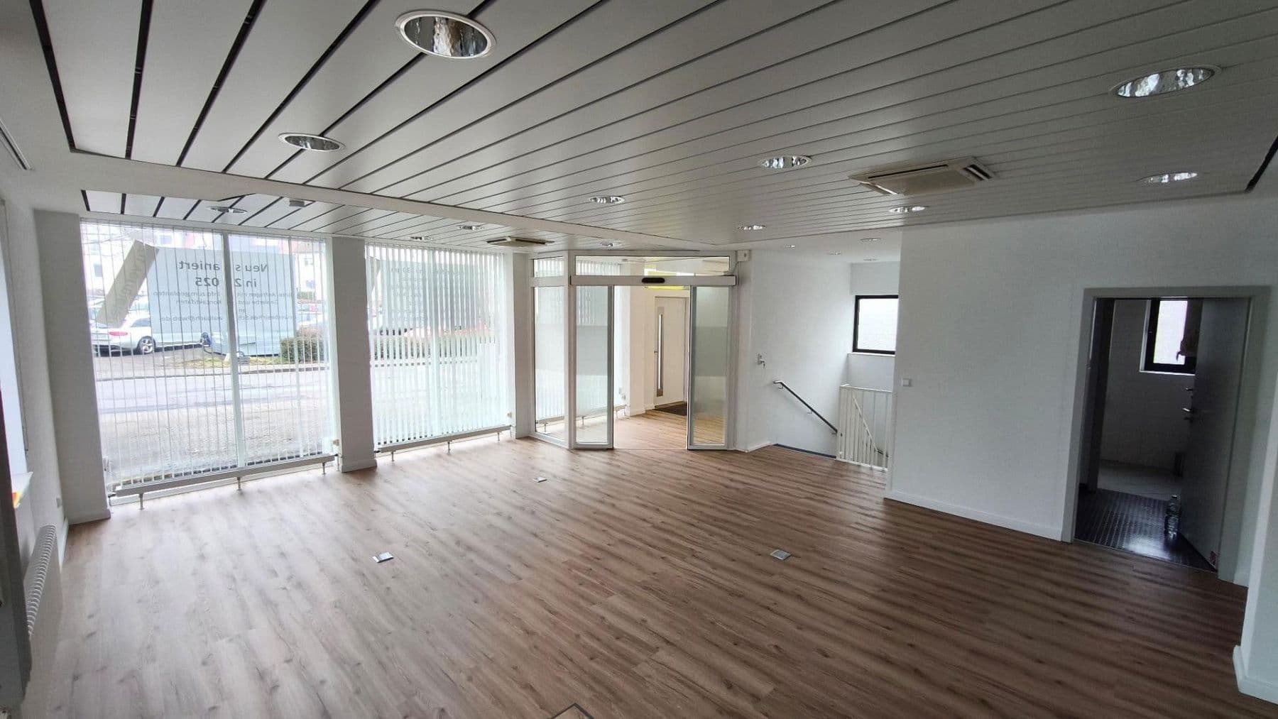 Pronájem kanceláře 130 m², Pfingstbrunnenstraße 1b, Schwalbach am Taunus, Hessen Pronájem kanceláře 130 m², Pfingstbrunnenstraße 1b, Schwalbach am Taunus, Hessen