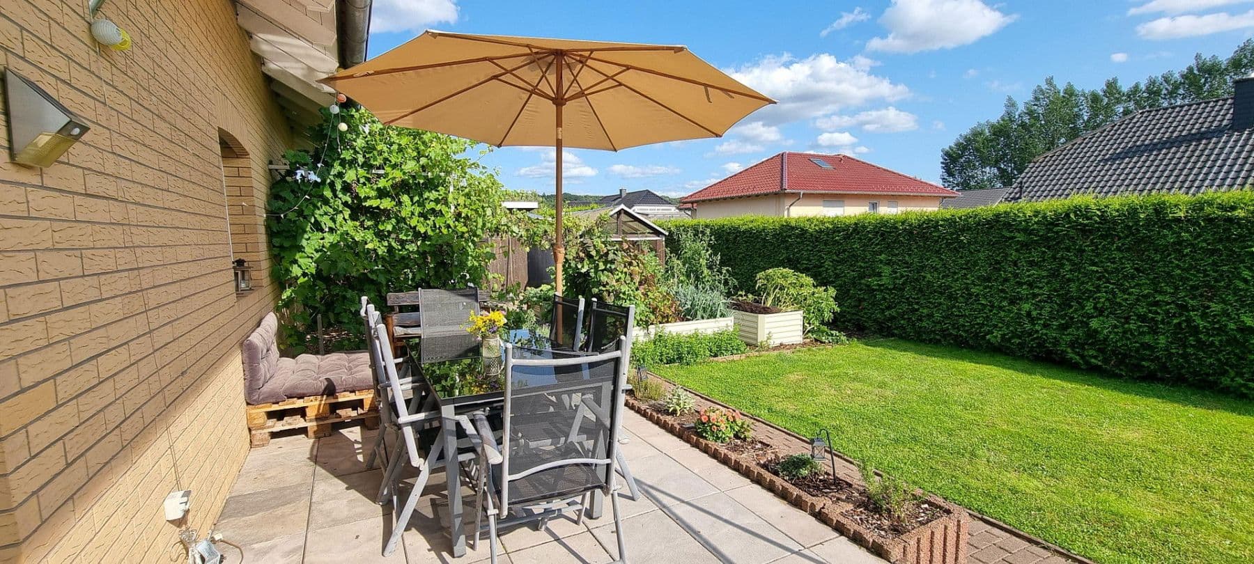 Prodej domu 106 m², pozemek 754 m², Erlengrund 2, Birkenfeld, Porýní-Falc Prodej domu 106 m², pozemek 754 m², Erlengrund 2, Birkenfeld, Porýní-Falc