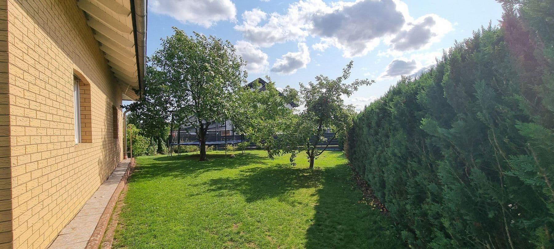 Prodej domu 106 m², pozemek 754 m², Erlengrund 2, Birkenfeld, Porýní-Falc Prodej domu 106 m², pozemek 754 m², Erlengrund 2, Birkenfeld, Porýní-Falc