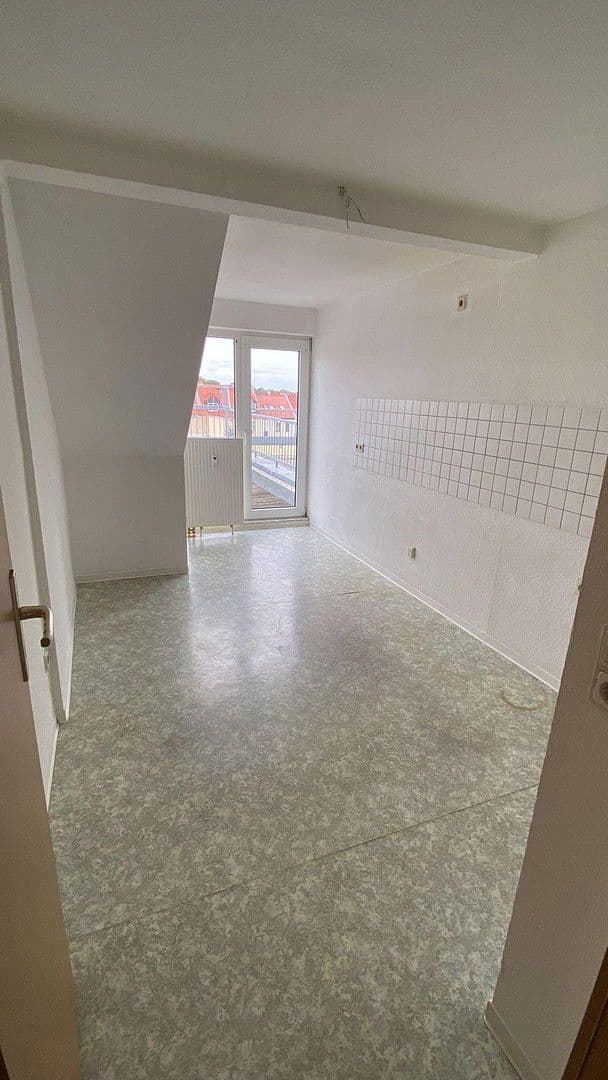 Pronájem bytu 2+1 57 m², Lohmannstr. 101, Köthen (Anhalt), Sasko-Anhaltsko Pronájem bytu 2+1 57 m², Lohmannstr. 101, Köthen (Anhalt), Sasko-Anhaltsko