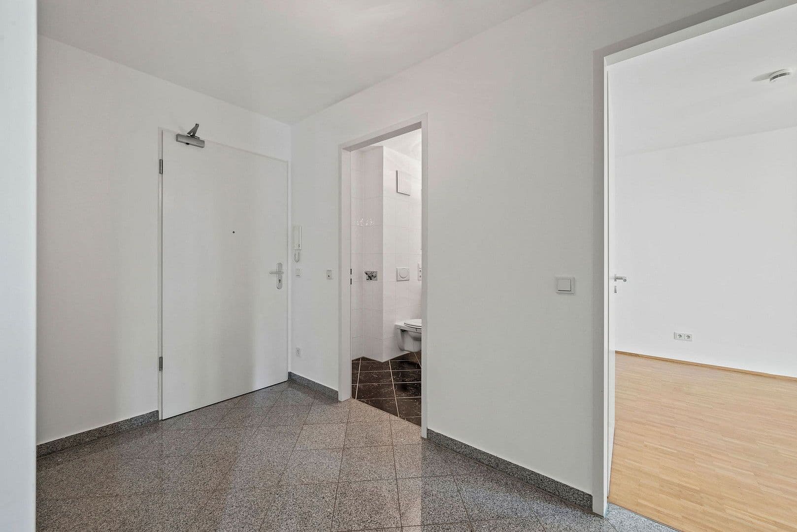 Prodej bytu 2+1 54 m², München, Bavorsko Prodej bytu 2+1 54 m², München, Bavorsko