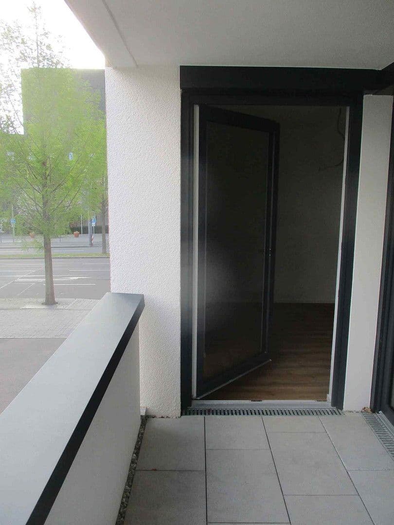 Pronájem bytu 2+1 45 m², Allee 82, Heilbronn, Bádensko-Württembersko Pronájem bytu 2+1 45 m², Allee 82, Heilbronn, Bádensko-Württembersko