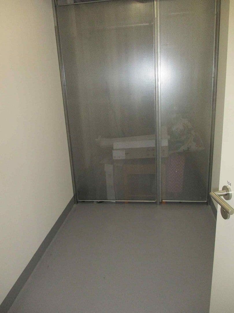 Pronájem bytu 2+1 45 m², Allee 82, Heilbronn, Bádensko-Württembersko Pronájem bytu 2+1 45 m², Allee 82, Heilbronn, Bádensko-Württembersko