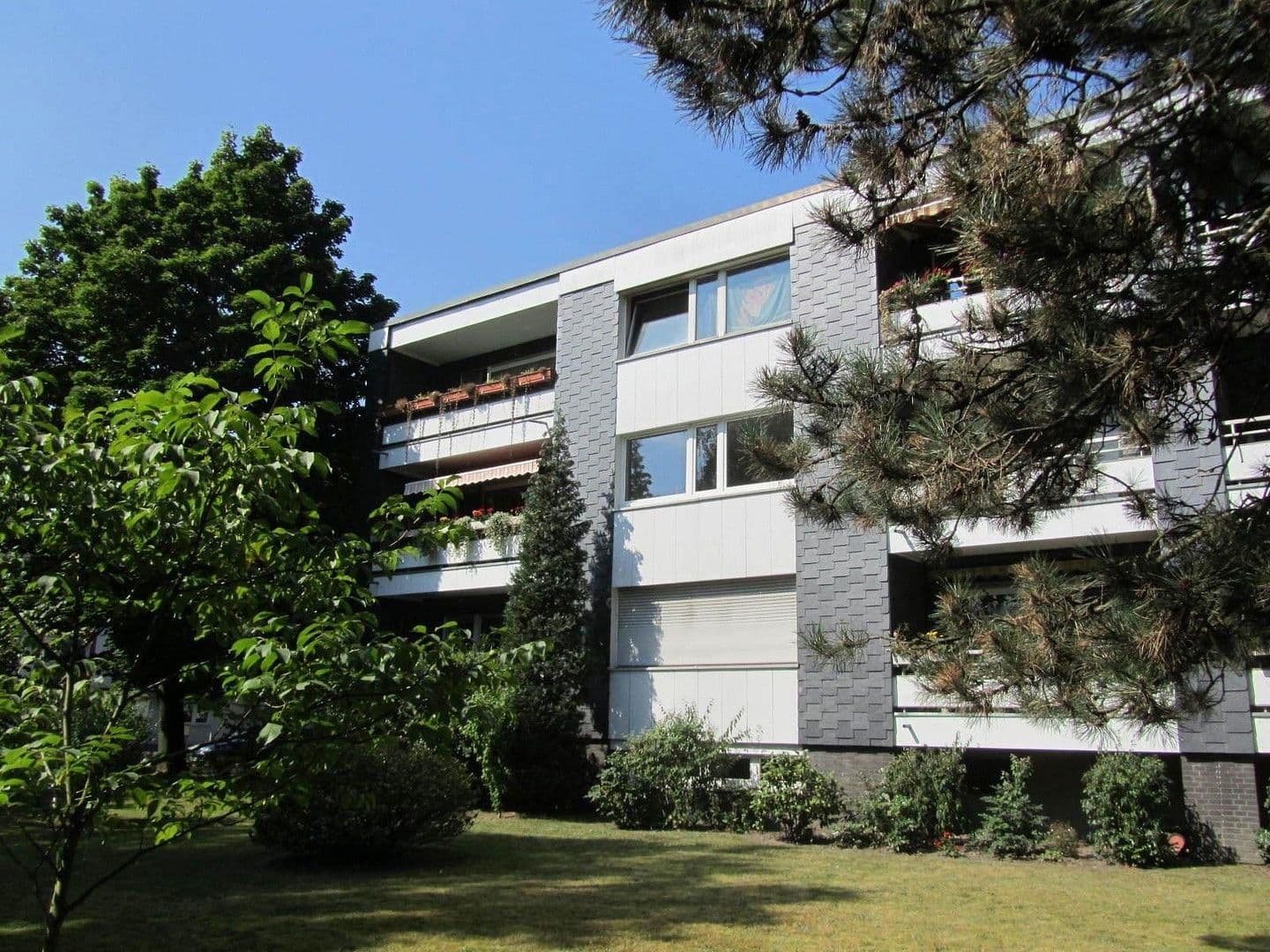 Pronájem bytu 3+kk 123 m², Elberferlderstr. 103, Hilden, Severní Porýní-Vestfálsko Pronájem bytu 3+kk 123 m², Elberferlderstr. 103, Hilden, Severní Porýní-Vestfálsko