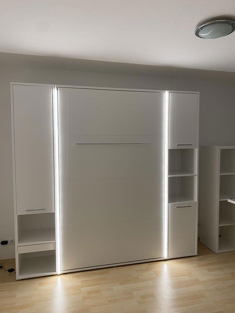 Pronájem bytu 1+1 28 m², Seilerstraße 12, Frankfurt am Main, Hessen Pronájem bytu 1+1 28 m², Seilerstraße 12, Frankfurt am Main, Hessen