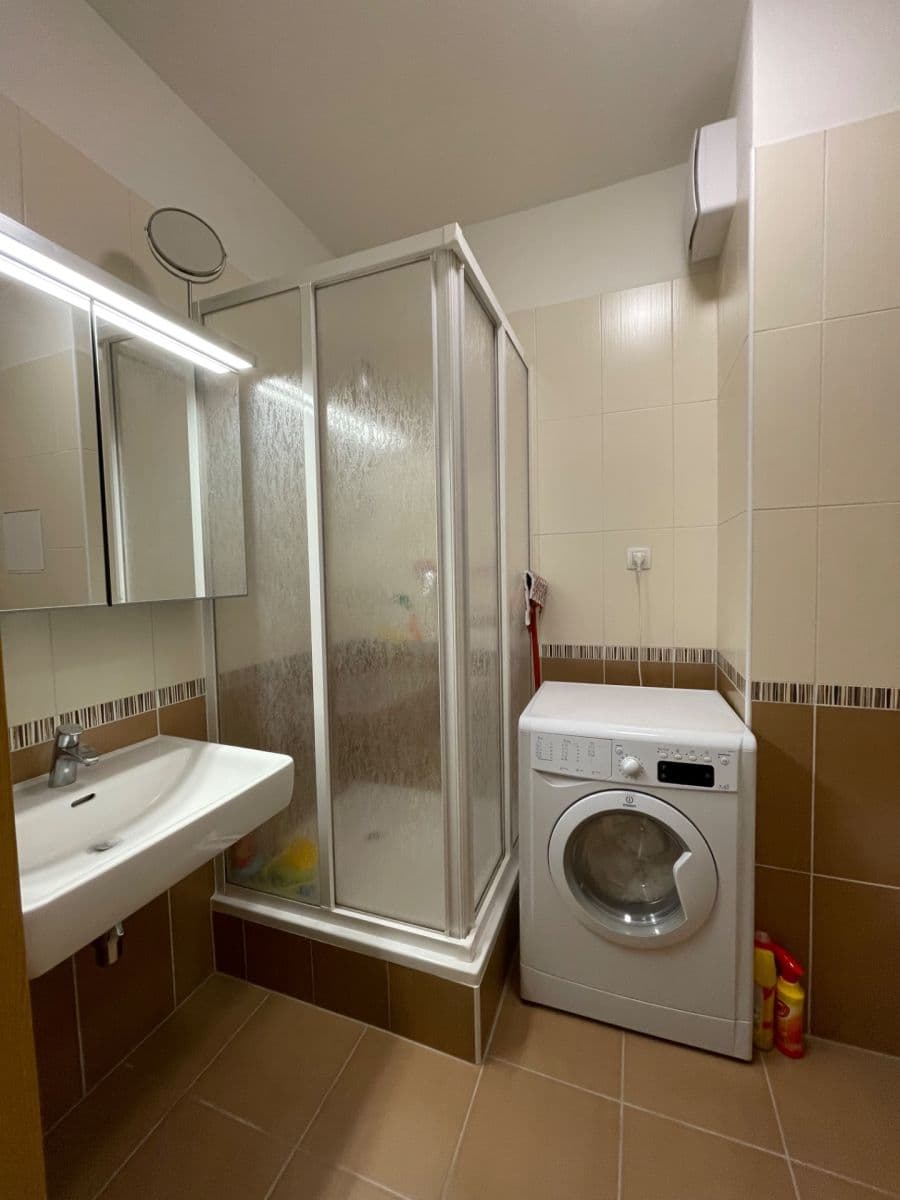 Pronájem bytu 1+kk 37 m², Práčská, Praha, Praha Pronájem bytu 1+kk 37 m², Práčská, Praha, Praha