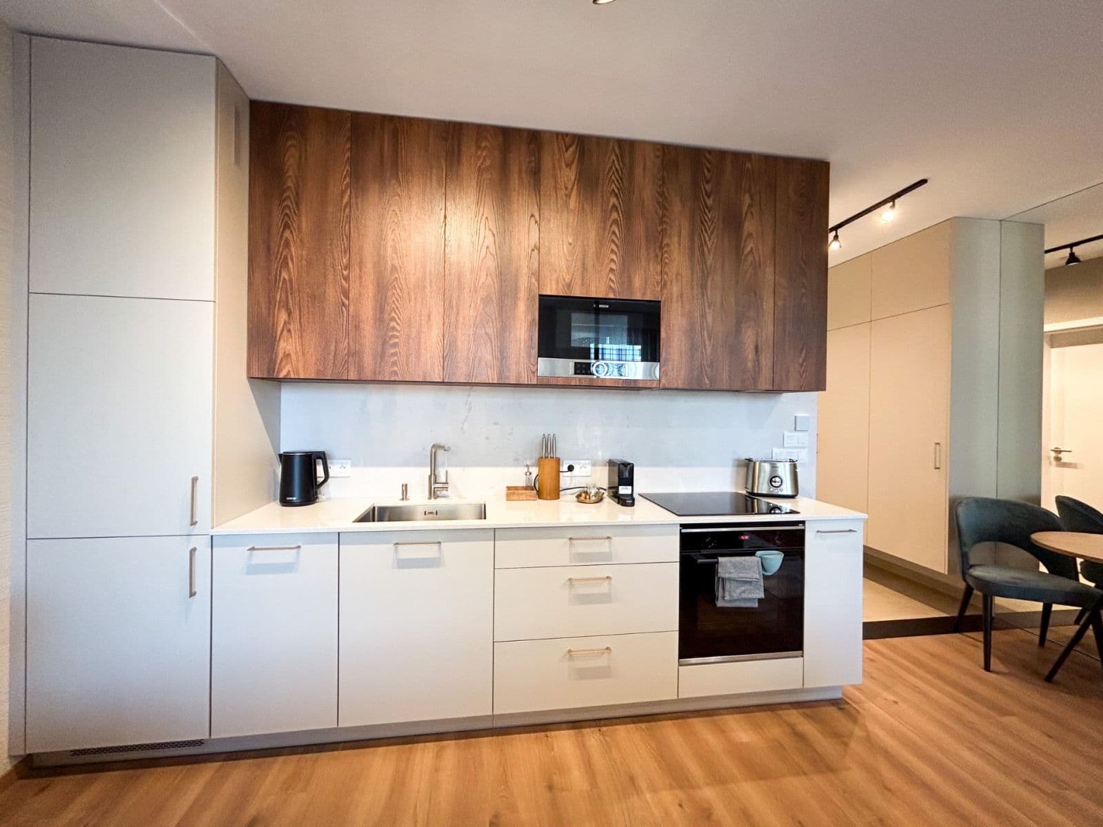 Pronájem bytu 1+kk 32 m², Olgy Havlové, Praha, Praha Pronájem bytu 1+kk 32 m², Olgy Havlové, Praha, Praha